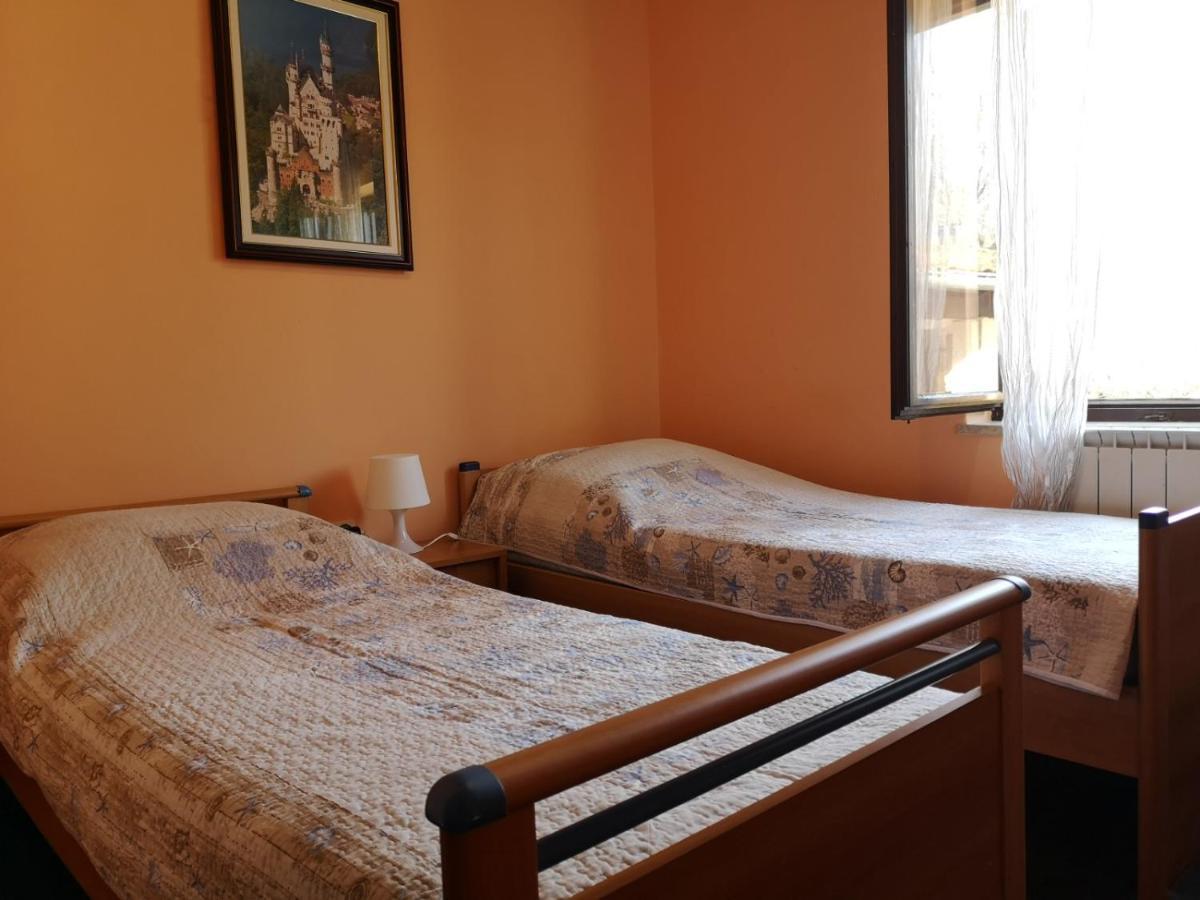 פורץ Apartment Poesia מראה חיצוני תמונה