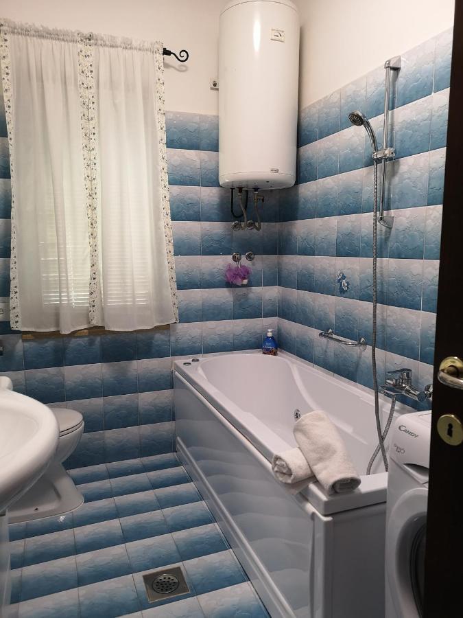 פורץ Apartment Poesia מראה חיצוני תמונה